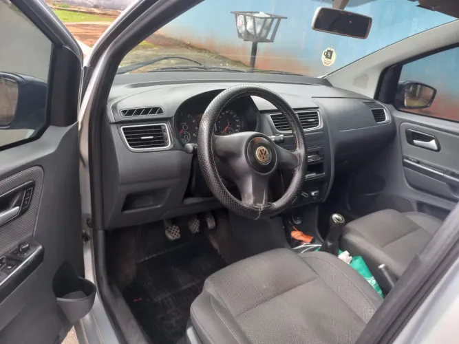 Volkswagen Fox 1.0 MI Total Flex 8V 5P 2011