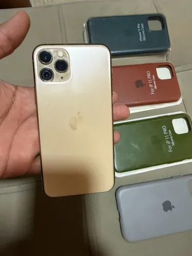 IPhone 11 Pro 256GB / IPhone SE 2020 64GB