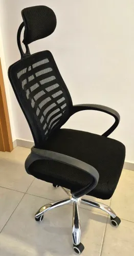 Cadeira de Escritório Presidente Mesh Preta