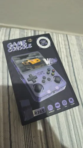 Console portátil R36S 64gb