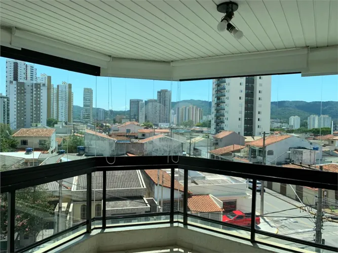 Duplex à venda com 3 quartos, sendo 2 suítes, no condomínio Helbor Mediterranée, Mogi das 