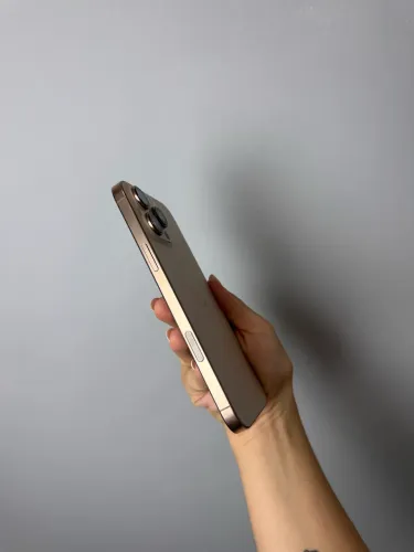 iPhone 16 Pro Max 256GB DESERT