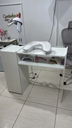 Mesinha escrivaninha/mesa para nail designer