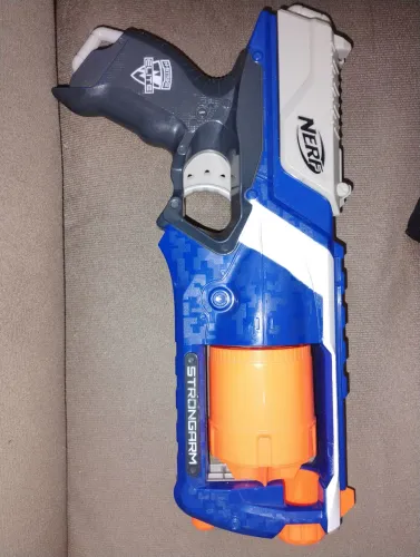 Nerf Strongarm