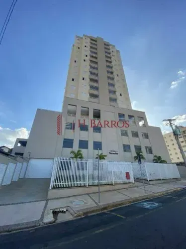 Apartamento com 3 Quartos e 3 banheiros à Venda, 107 m² - Edificio Varandas