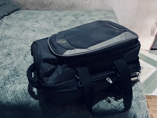 Mala de viagem, de sua proposta, aceito cartão de crédito