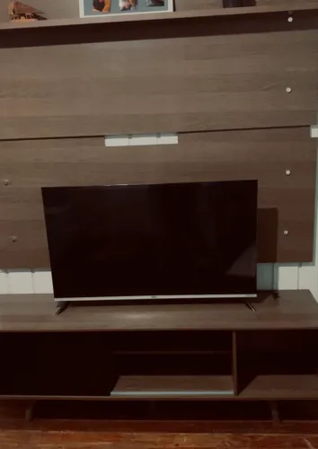 Rack/ Painel + Smart Tv Philco 43 Polegadas