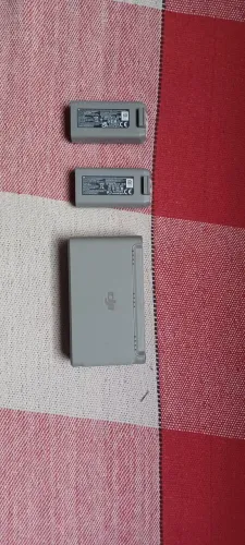 Duas baterias do Drone Mini 2 e carregador originais
