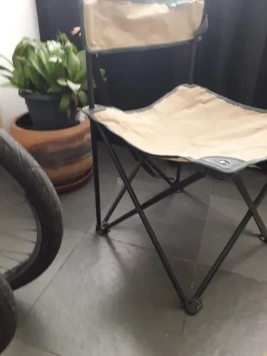Cadeira Camping marca superior Quechua dobrável