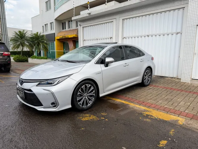 Toyota Corolla Altis Prem. Hybrid 1.8 Flex AUT 2022