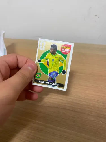 Vini Júnior legend ouro sem nenhum amasso é totalmente conservado!
