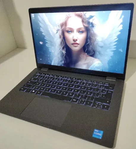 Notebook Dell Latitude i5-1345U (10 Núcleos) (Tela de 14) (50 Dias de Uso)