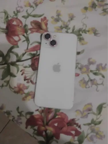 Celular iPhone 13 128 não foi trocado nada bateria 89 todo original 
