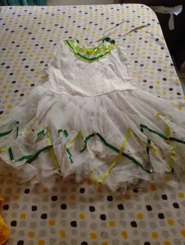 Roupa pra aniversário de menina