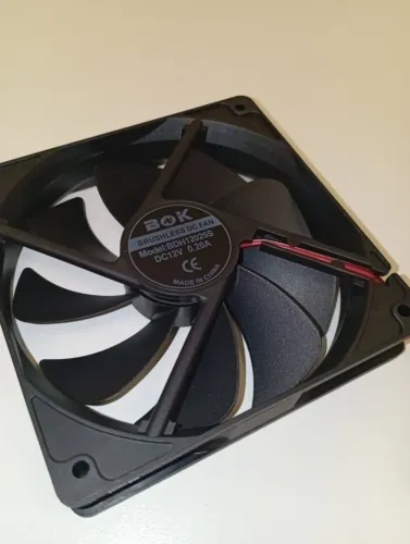 Fan p/ workstation BOK BDH1202, TGC-8025-BB-4P-MOLEX e TGC-8025S-BB-4P-MOLEX