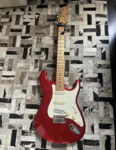Guitarra Tagima Tg530 Com Humbucker Fleor Na Ponte