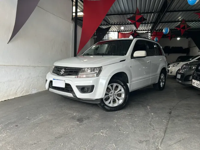 Suzuki Grand Vitara 2.0 16V 4x2/4x4 5P Mec. 2013