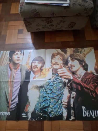 POSTER THE BEATLES GIGANTE SOM TRÊS VOL1