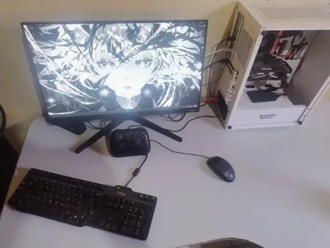 Computador Ryzen 5 5500, Rx580, 16gb ram. com controle.