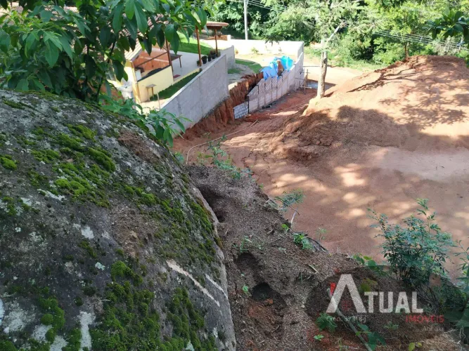 Terreno à venda no condomínio Estância Santa Maria-- Atibaia