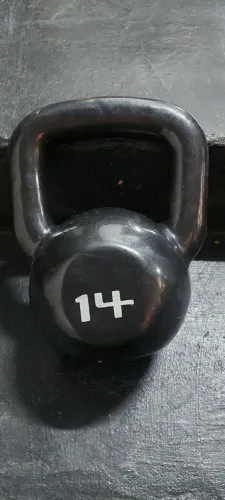 Kettlebell 14kg academia treino usado