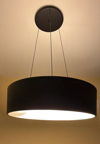 Lustre/ pendente para sala (cor: preto)