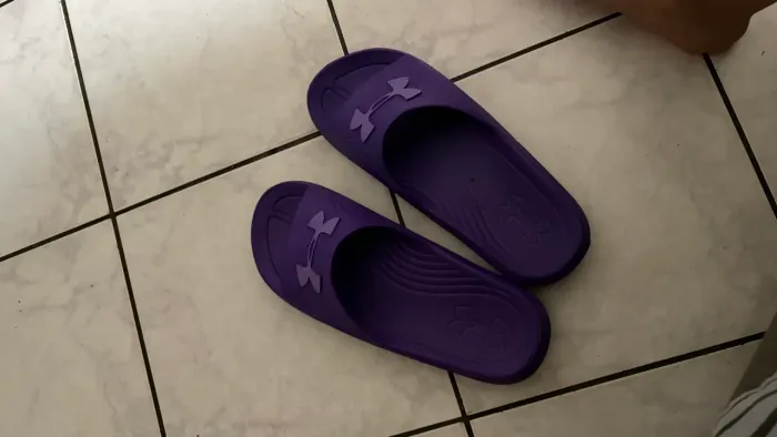Chinelo under armour