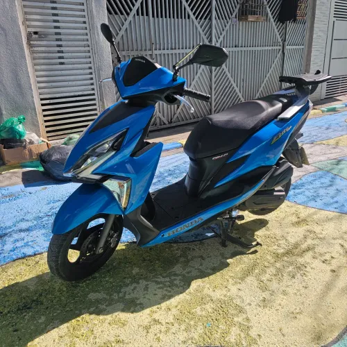 Honda elite