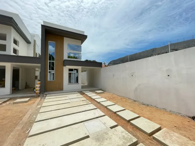 Casa de condomínio para venda tem 128 metros quadrados com 3 quartos em Urucunema - Euséb