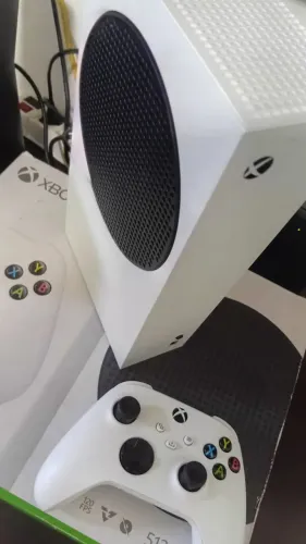 xbox serie S semi novo