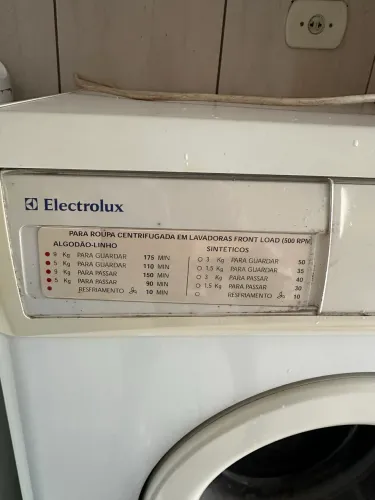 Secadora eletrolux S10