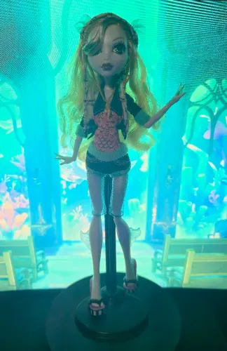 Monster High G1 - Lagoona Blue