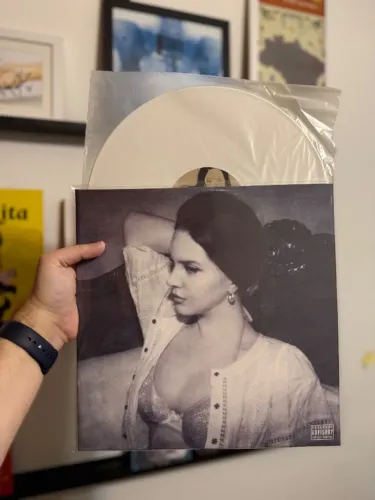 Lana Del Rey - Did You Know There's a Tunnel Under Ocean Boulevard? (Store Exclusive)