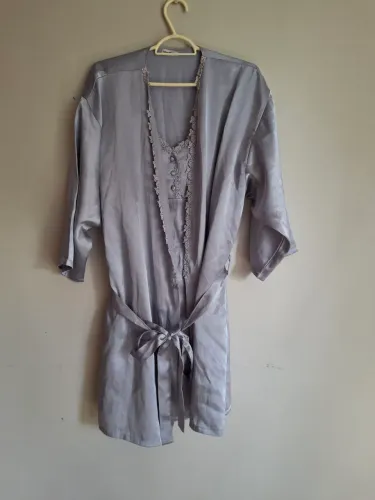 Roupas de bazar 