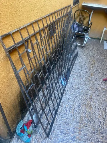 Portão de varanda