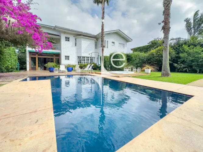 Casa 5 quartos na Lagoa da Conceição