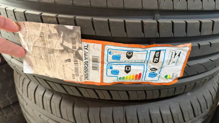 Pneus ITARO 265/50/20