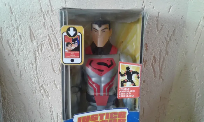 Boneco Superman Armadura de Aço 32 cm Colecionável Geek Novo Lacrado 