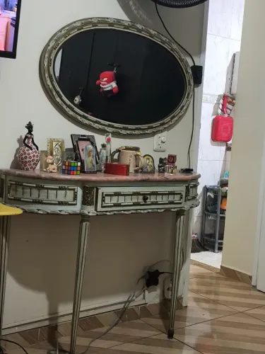 Penteadeira chipandele perfeito estado