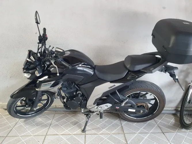Yamaha Fazer 250 2021 Baixo km