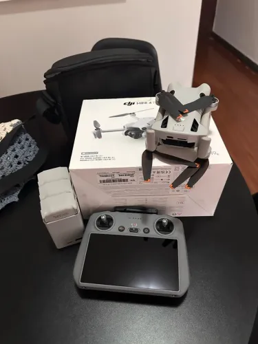 Drone DJI Mini 4 Pro Fly More Combo - Completo, Pouquíssimo Uso!