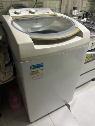 Maquina de lavar roupa