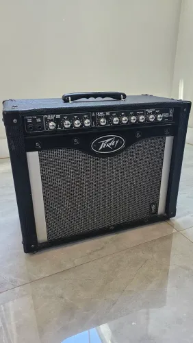 Cubo Peavey Envoy 110 - amplificador de guitarra, ótimo estado