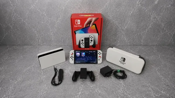 Nintendo Switch OLED Desbloqueado Impecável Completo