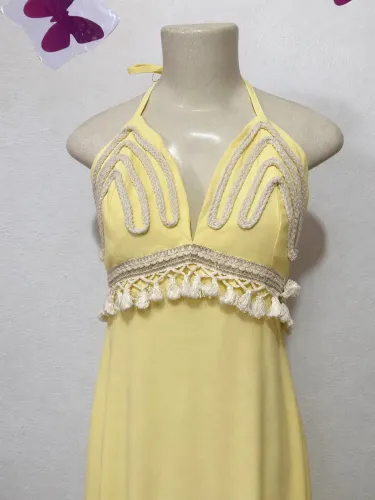Vestido longo amarelo bordado