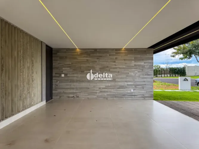 Casa em condomínio com 4 suítes disponível para venda no bairro Jardim Sul em Uberlândia-M