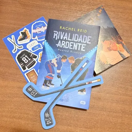 Livro Rivalidade Ardente - com brindes! Oficial (marcador, adesivos, poster)