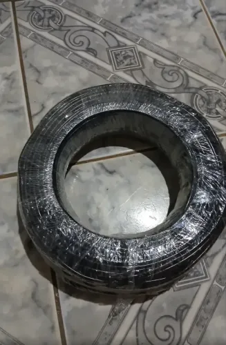 Fio elétrico flexível 4 mm rolo com 100 m valor R$160 retirada em Santa Maria Sul