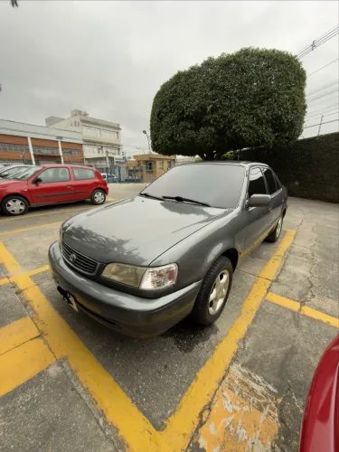 Toyota Corolla XEI 1.8/1.8 Flex 16V Mec. 2001