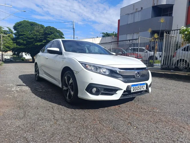 Honda Civic Sedan EXL 2.0 Flex 16V Aut.4p 2018